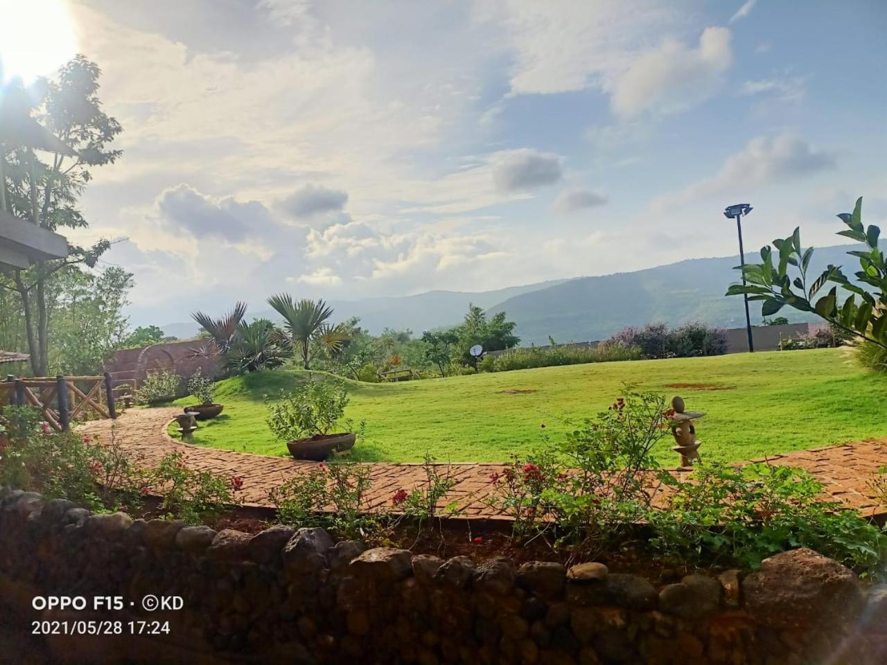 Bamboo And Bricks Resort Welhe Extérieur photo
