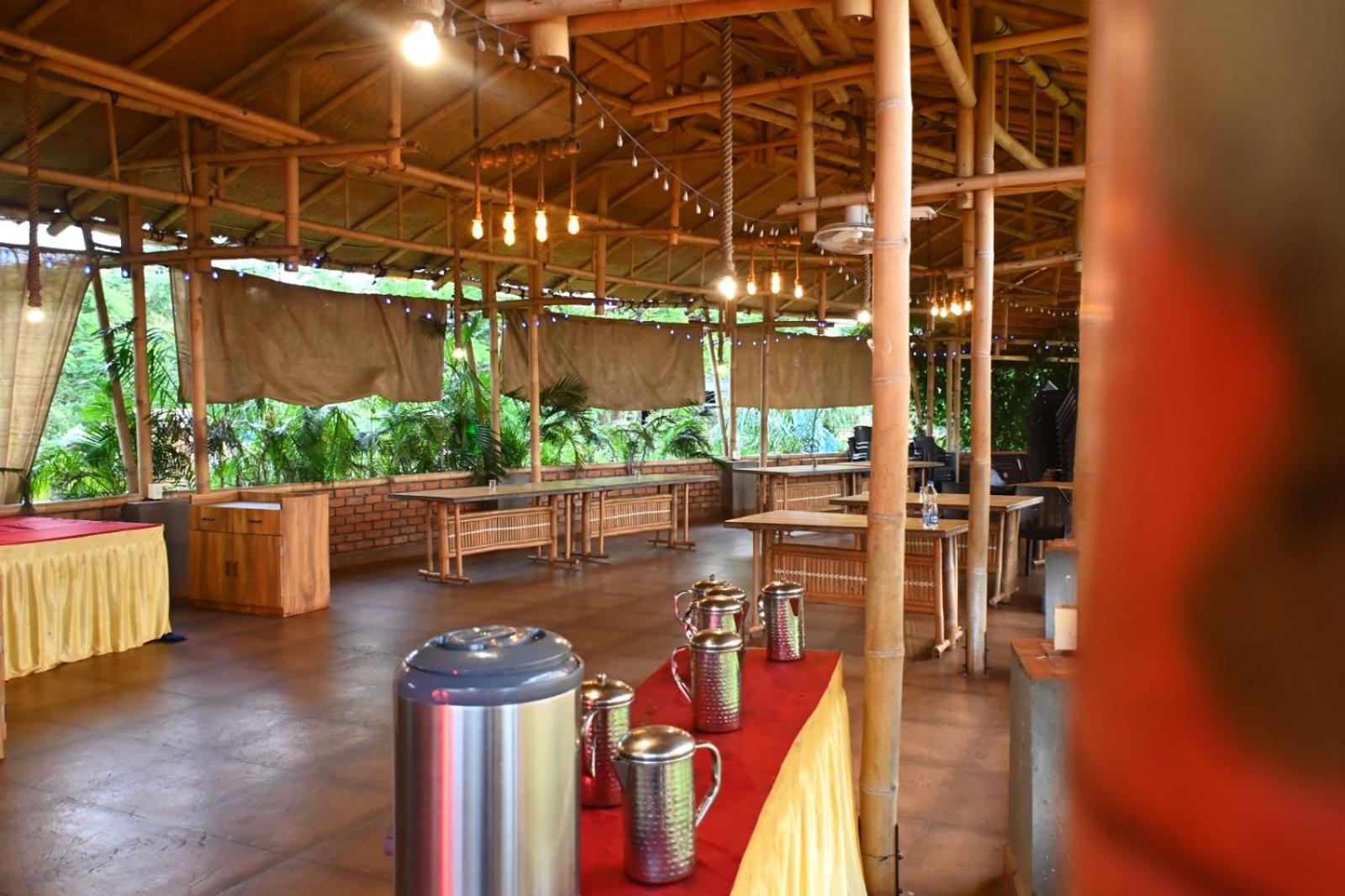 Bamboo And Bricks Resort Welhe Extérieur photo