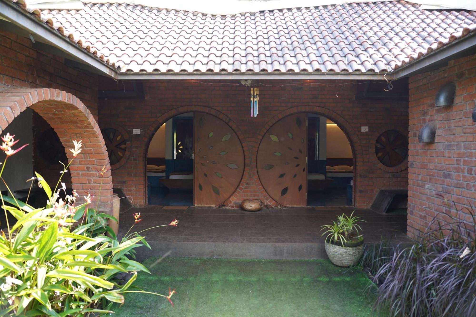 Bamboo And Bricks Resort Welhe Extérieur photo